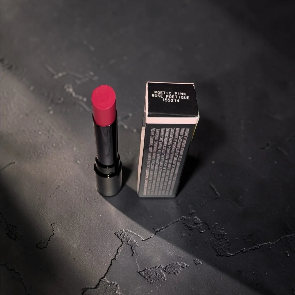 Mary Kay Poetic Pink Lipstick NIB Bright Rosy Pink Cream Lip Color
